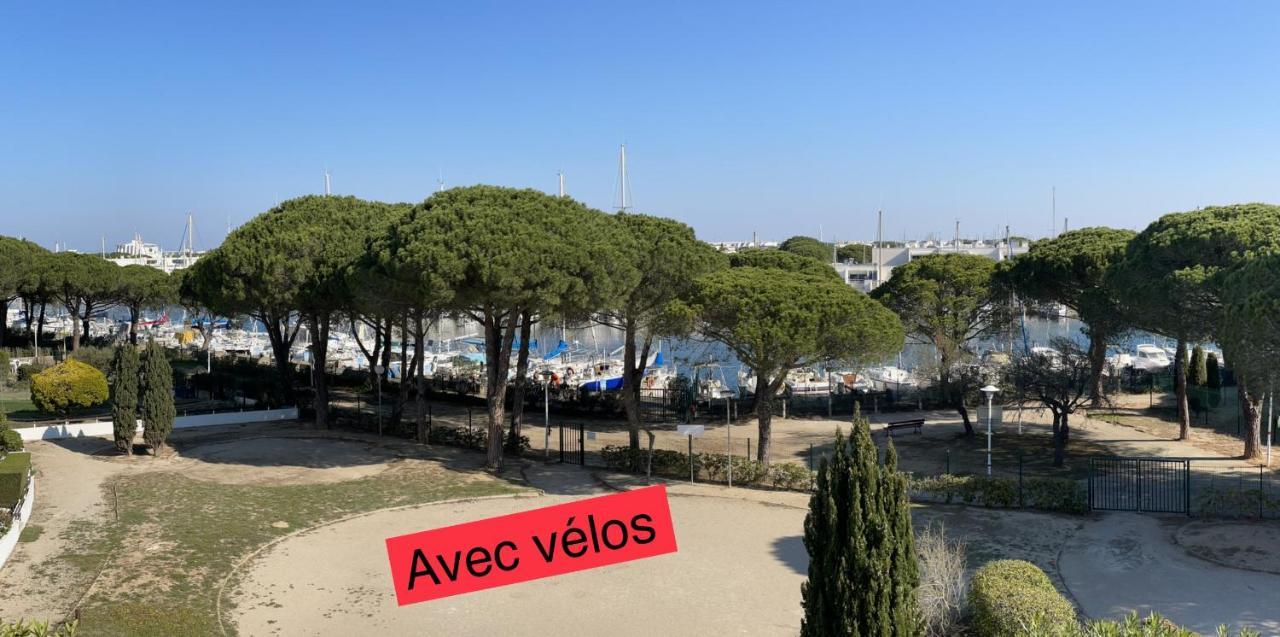 לה-גרו-דו-רואה Studio Vue Port, Parking Prive, Terrasse, Clim מראה חיצוני תמונה